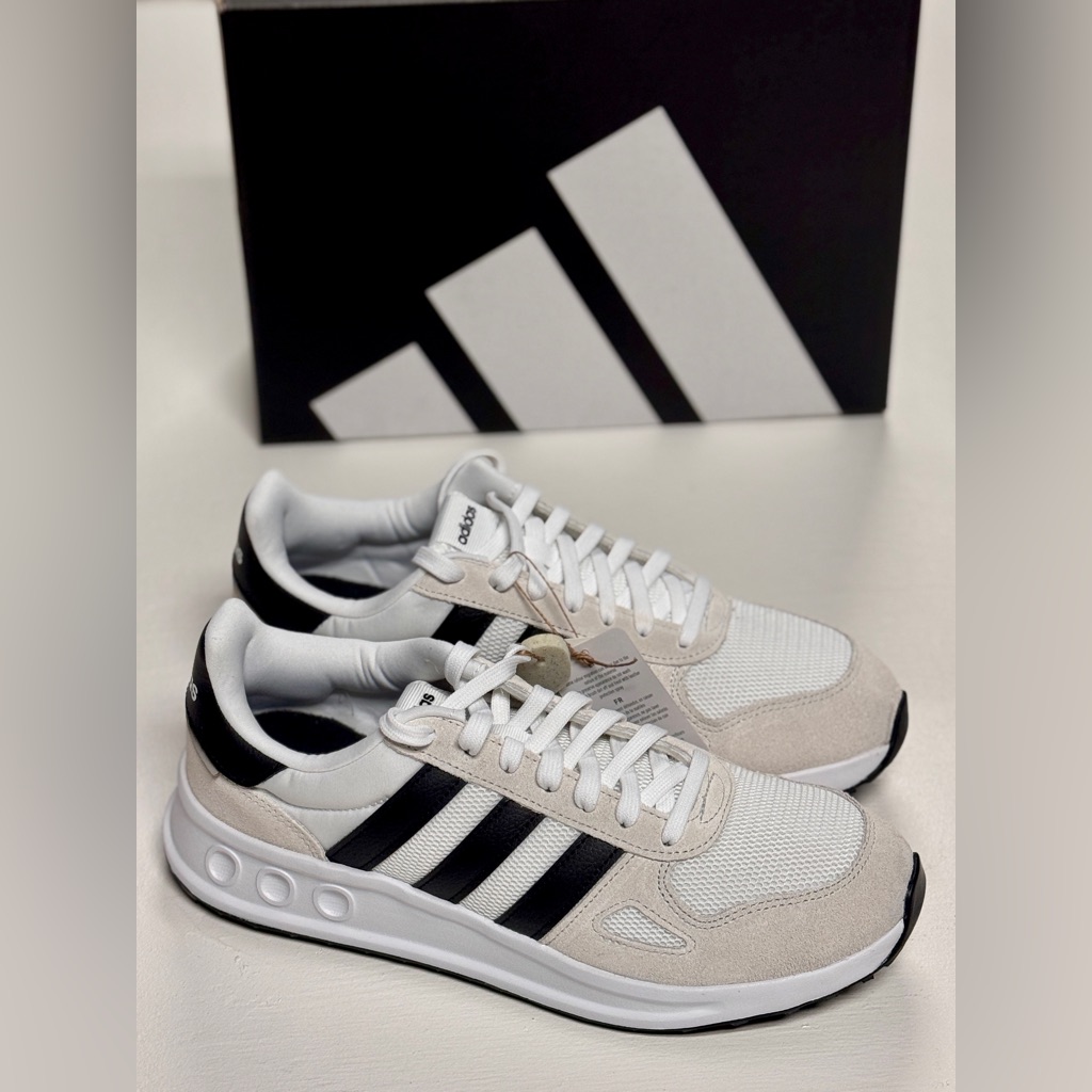 Brand New Adidas Run 84 Shoes